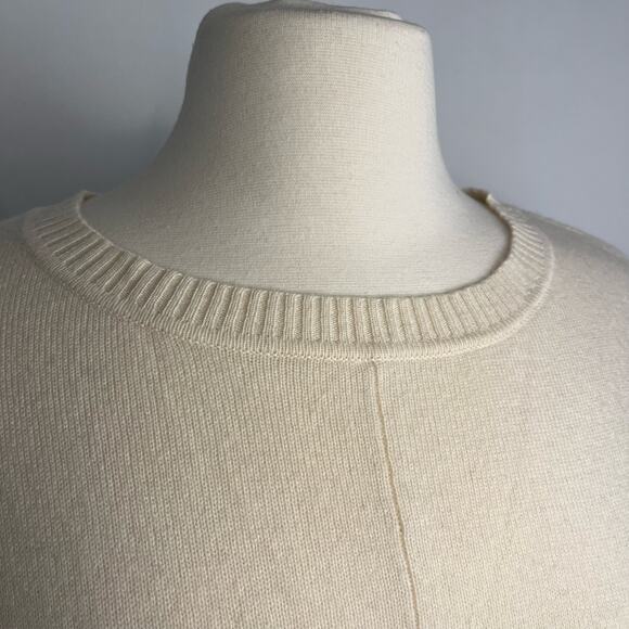 C by BLOOMINDALE'S | Cream & Black Striped 2-Ply Cashmere Sweater | Women's S - Picture 4 of 9
